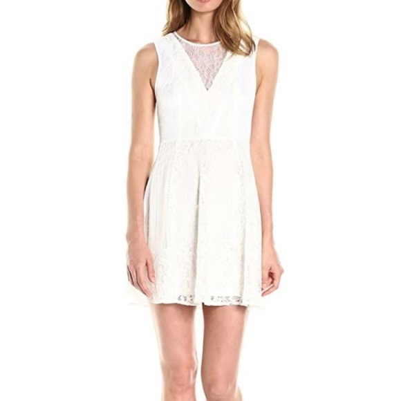 BCBGeneration Lace Fit‎ Flare Sleeveless Backless Mini Dress in White Women's 2 - Picture 1 of 12
